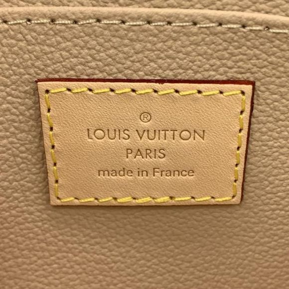 Louis Vuitton Pochette Cosmetic Makeup Monogram Kabukiya Pouch - Picture 7 of 7
